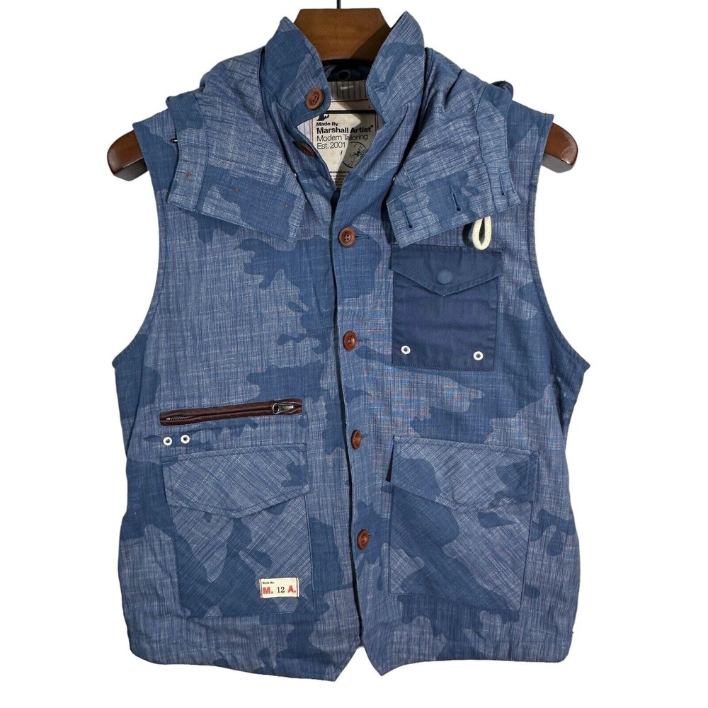 Made by MARSHALL ARTIST M.A. 12 Tailored Hooded Waistcoat Vest Blue Camo Large